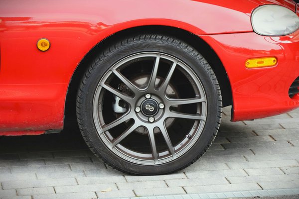 Explorez les avantages des films anti-uv pour préserver vos cabines de camion !